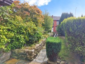 Front garden- click for photo gallery